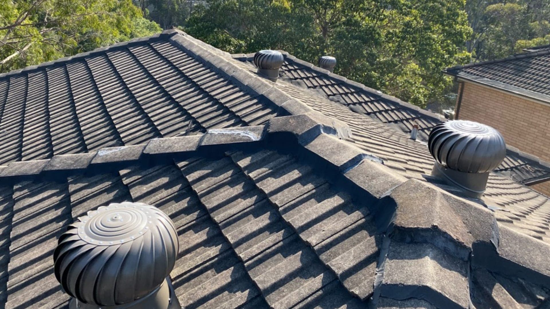 Ventilación del Ático y Ahorro de Energía: La Clave para Sobrevivir el Calor del Verano en Nueva York